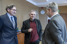 Od lewej: mgr inż. arch. A. Sapeta, prof. T. Siwowski, prof. P. Koszelnik, 