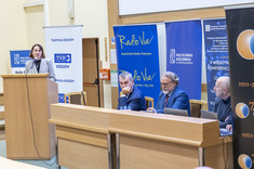 Przywitanie gości przez prof. PRz I. Oleksiewicz,